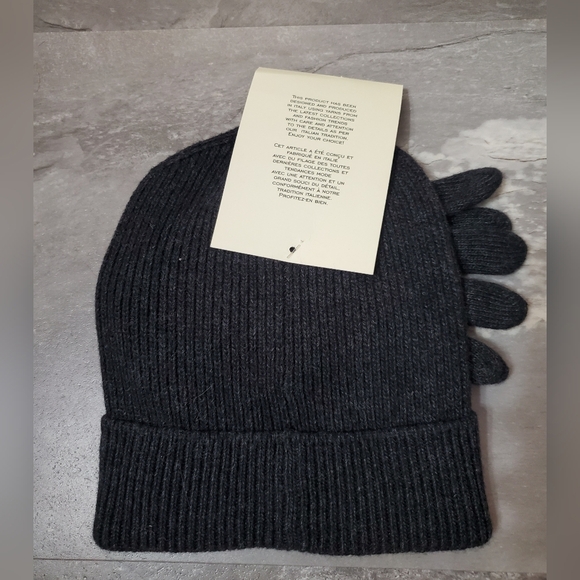 NWT Stil Estro Knit Hat and Gloves Set. Dark Grey. Rhinestones. Made In Italy. - Picture 7 of 9